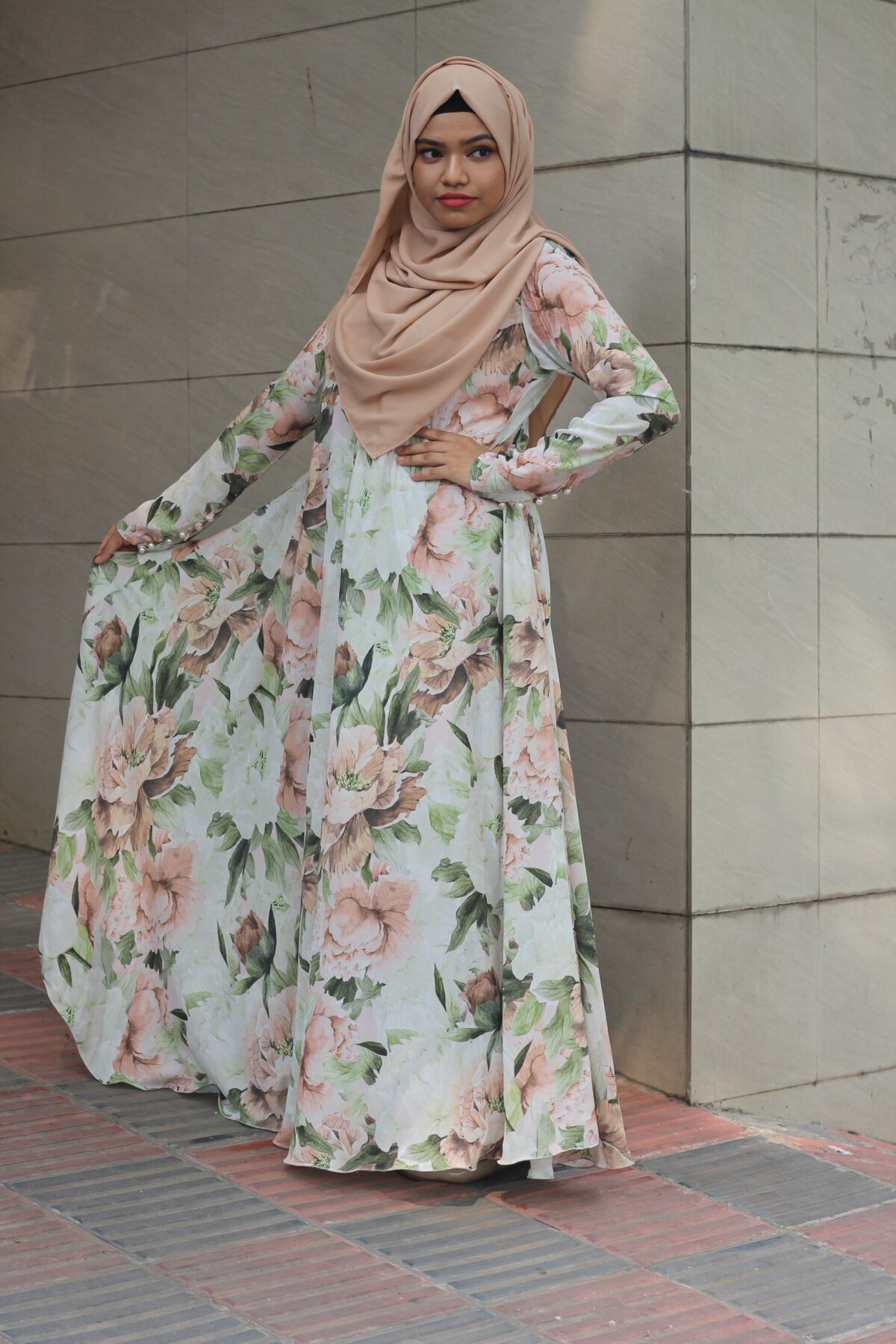 Peony Flared Abaya - Image 3