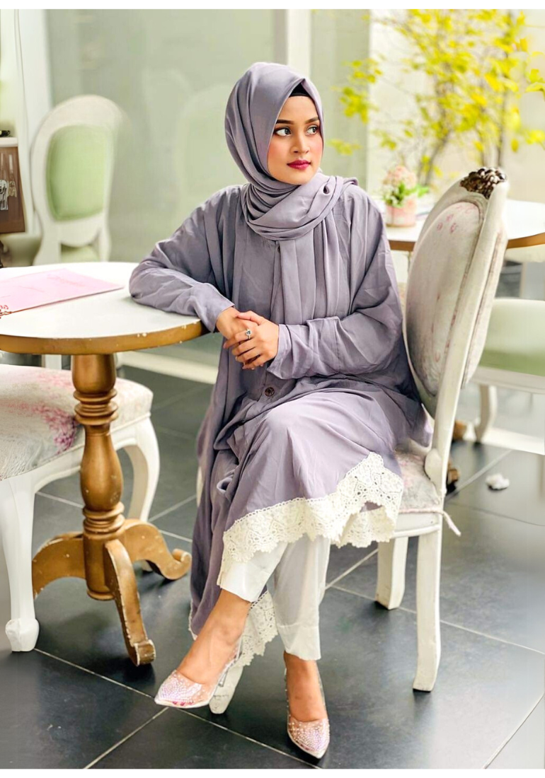 Which Abaya Fabrics Are Perfect for Bangladesh Weather?