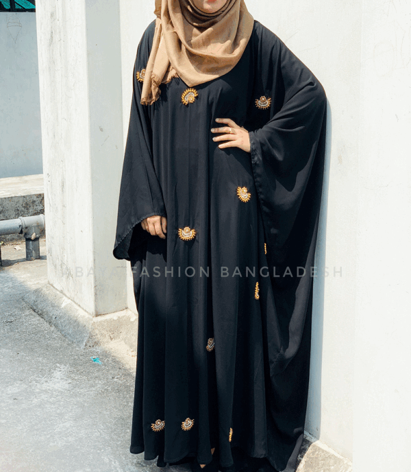 Nura Embellished Kaftan