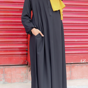 black pocket abaya