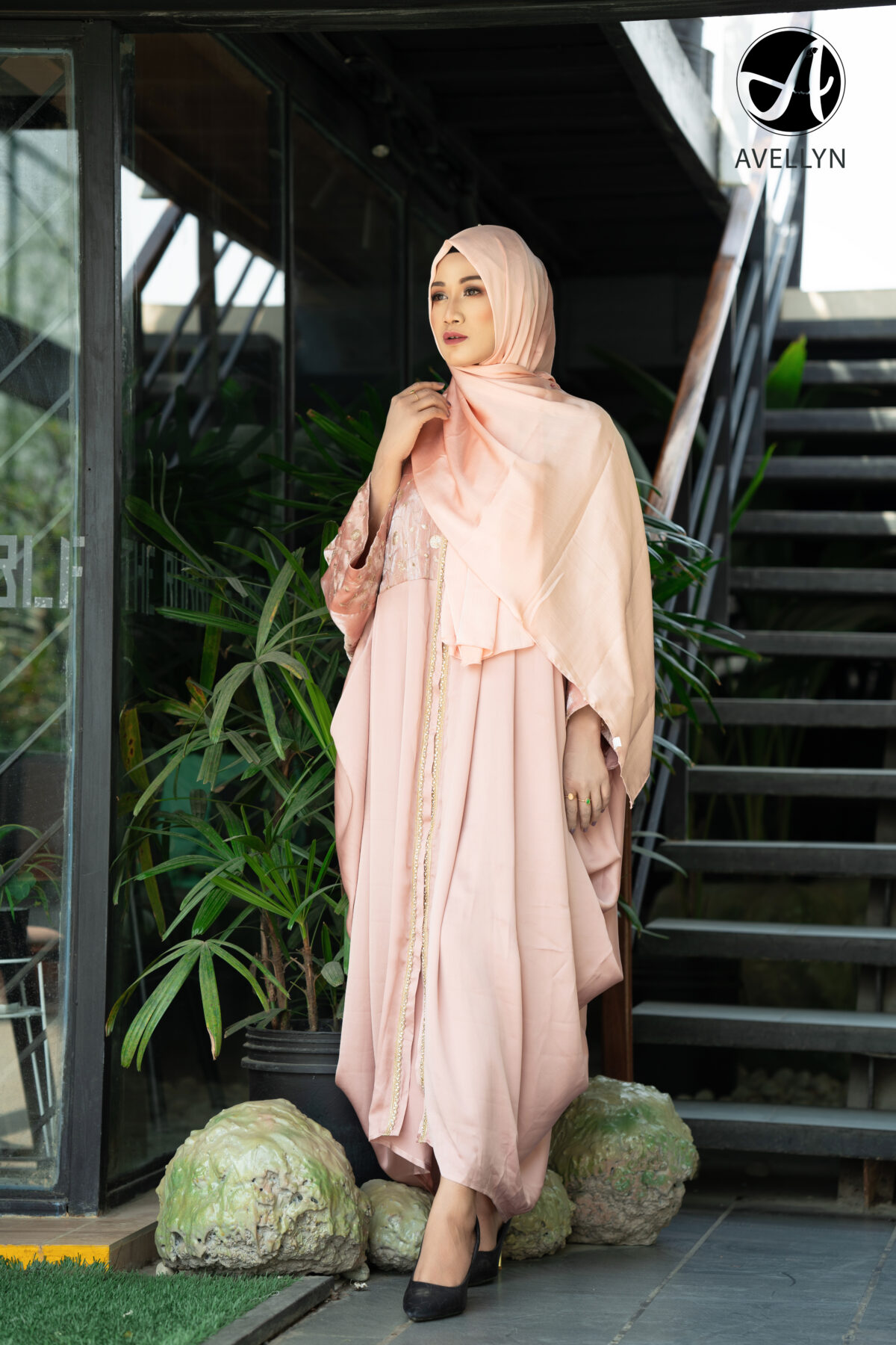 Selene Opulence Abaya- Peach - Image 2