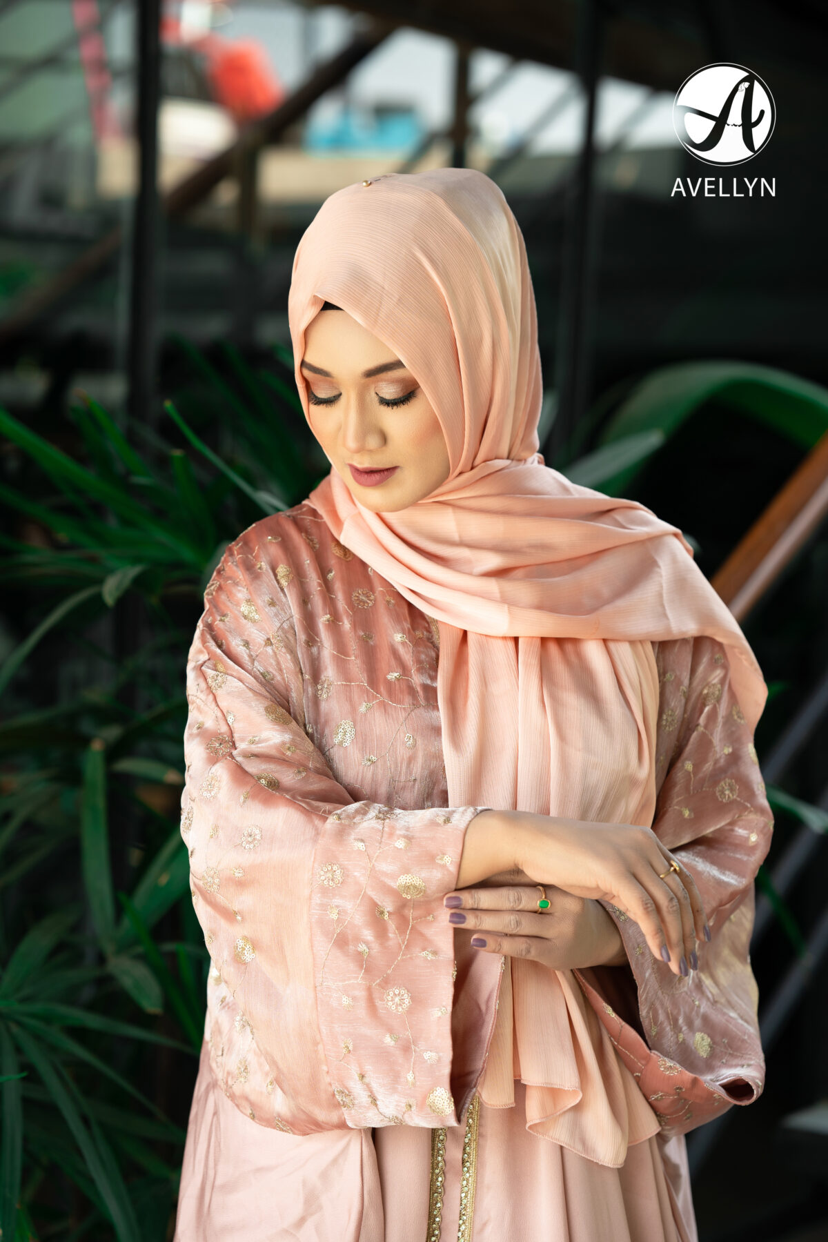 Selene Opulence Abaya- Peach - Image 3